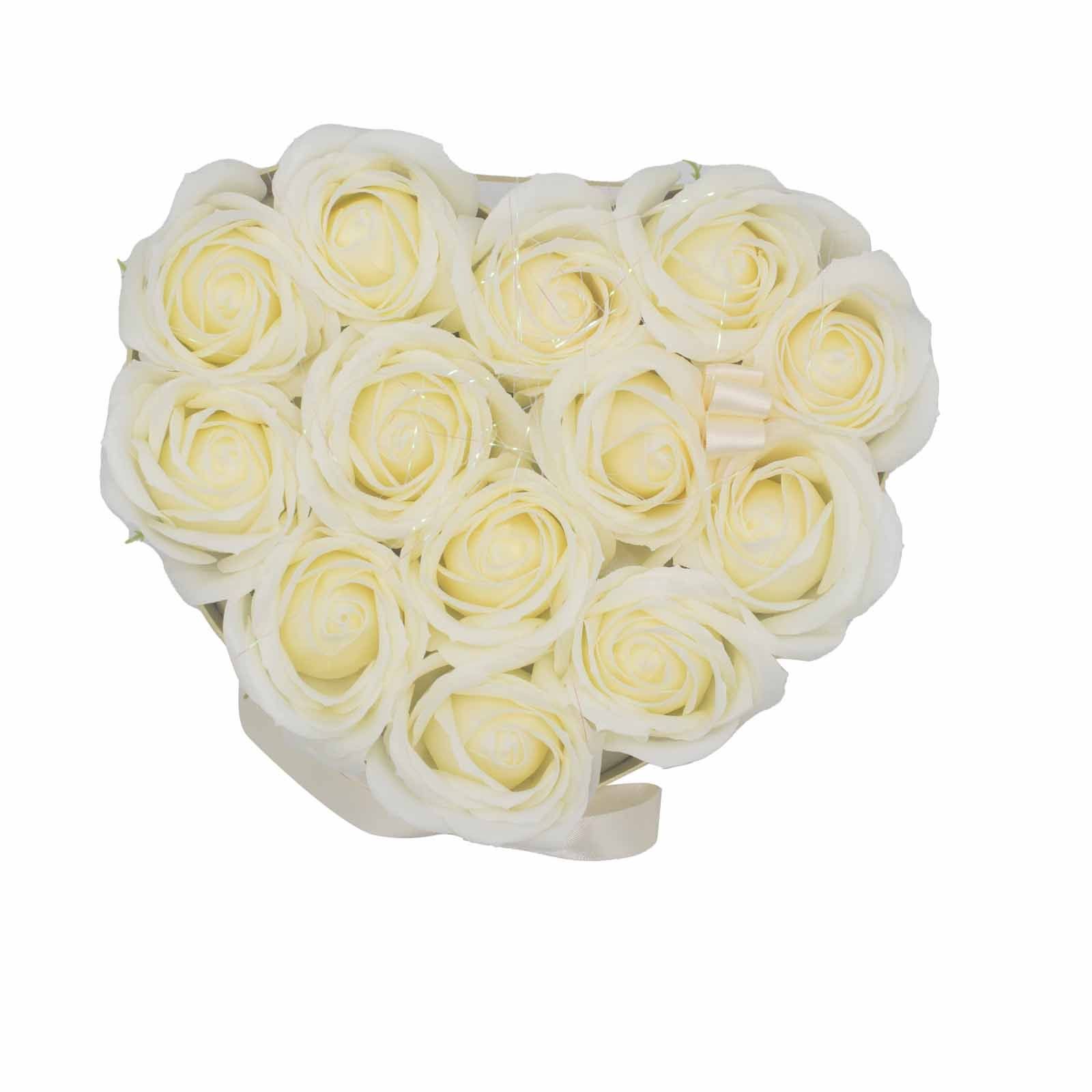 Soap Flower Gift Bouquet - 13 Cream Roses - Heart - Billede 2