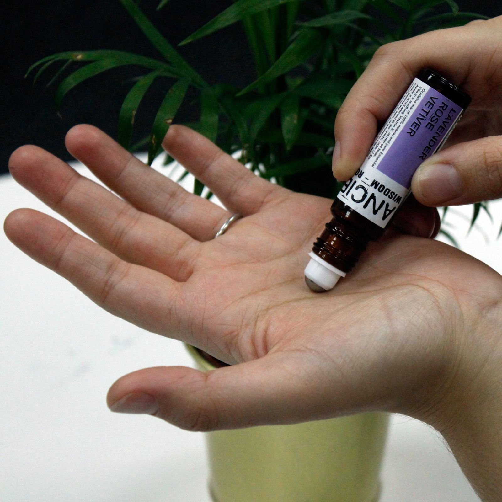 10ml Roll-On Æterisk Olie Blanding - Slap Af! - Billede 6