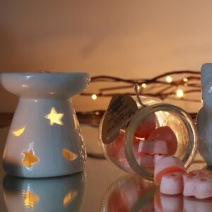 1x Sm Classic White Oil Burner - Moon & Star