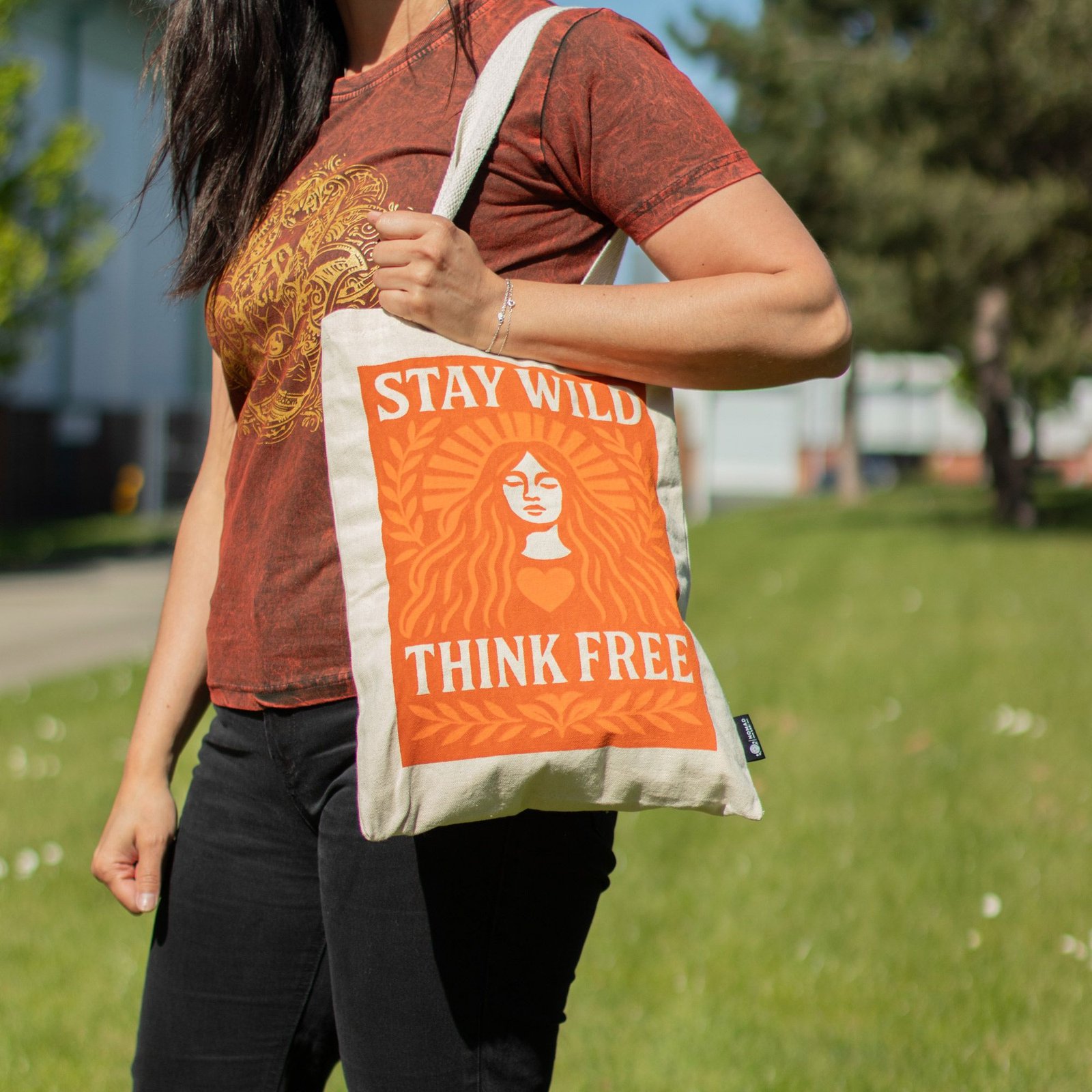 Nomad Sari Iconic Toni Tote Bag - Stay Wild - Natur 10oz