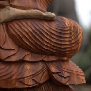 Håndskåret Buddha-statue - 30 cm Tænkende