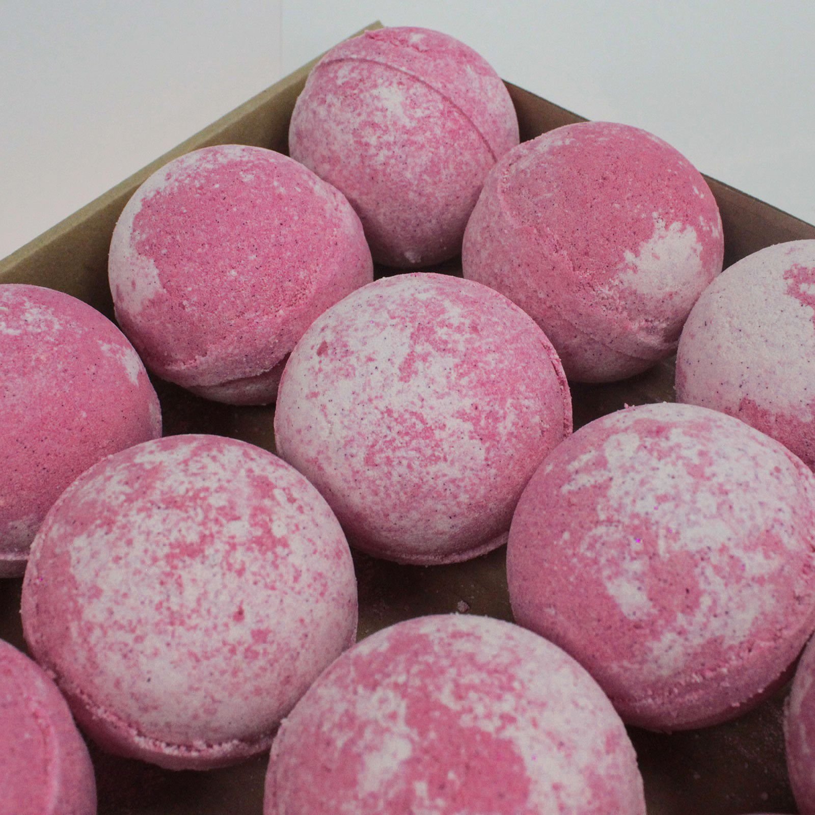 Set of 3 Cherry Bath Bombs - Billede 2