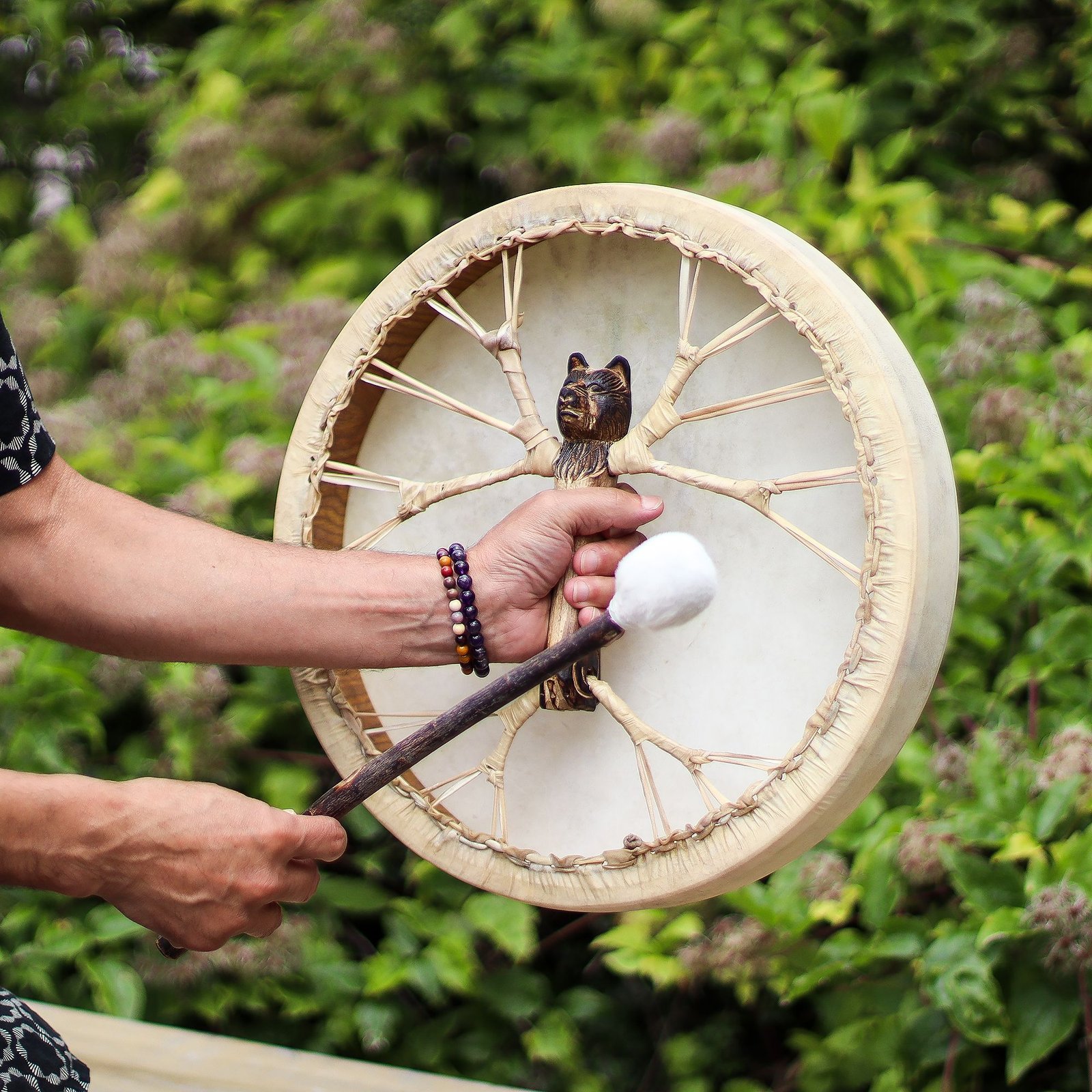 Spirit of the Bear - Shaman Drum & Stick- Tunable - 40cm - Billede 6
